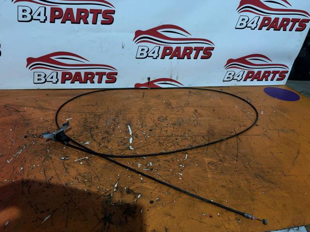 Трос открывания лючка бензобака MR525707 MITSUBISHI