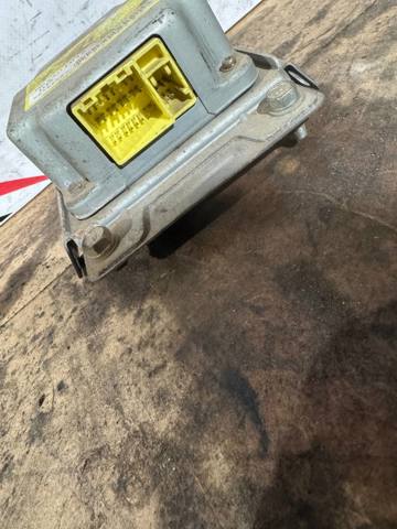 MR530002 MITSUBISHI Модуль-процессор управления подушкой безопасности (ЭБУ AIRBAG) купить в Полтава