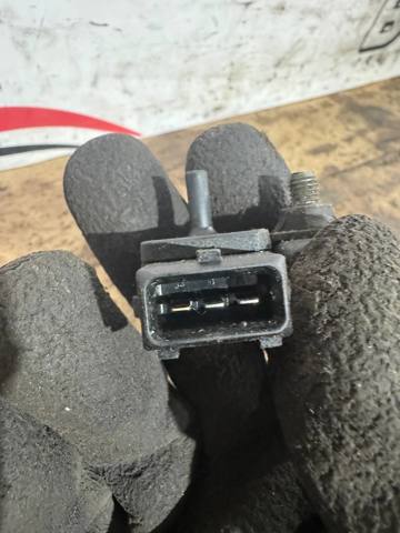 MR577031 MITSUBISHI Датчик давления наддува купить в Полтава