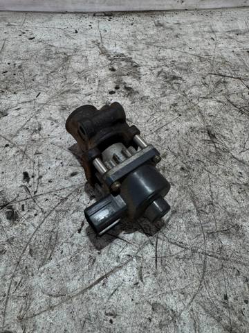 Клапан EGR системы рециркуляции отработавших газов MR578913 MITSUBISHI