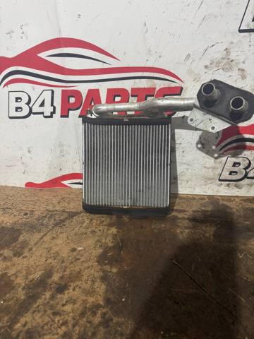 Радиатор печки MR958522 MITSUBISHI