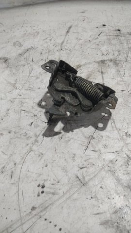 MITSUBISHI MR970984 Замок капота в наличии Ужгород