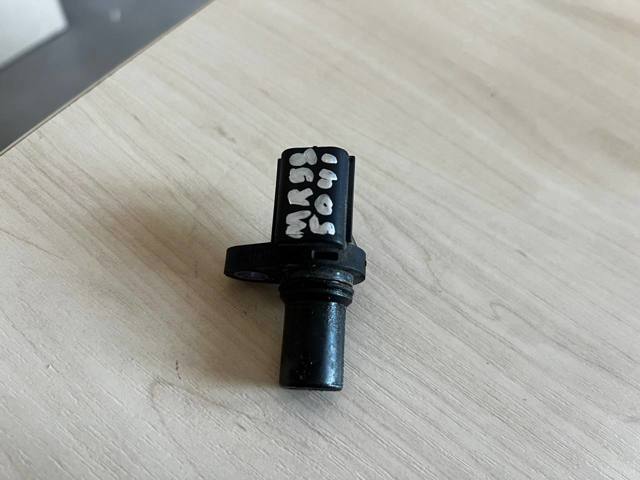 MR985041 Датчик распредвала купить Одесса