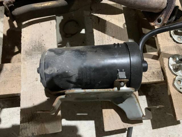 MITSUBISHI MR993308 в наличии Украина