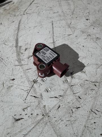 Датчик AIRBAG передний YDB000141 LAND ROVER