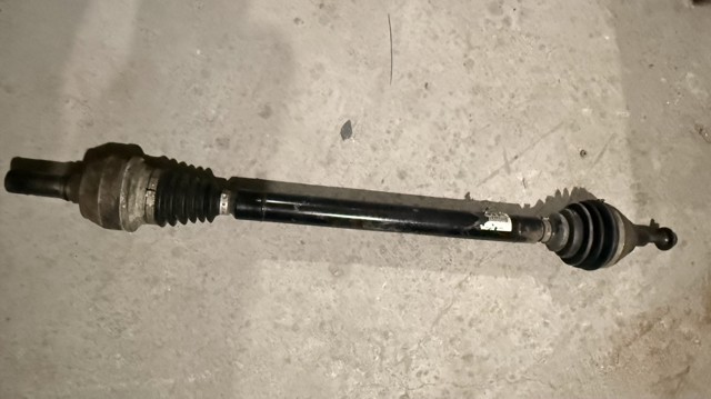 Приводы передних колес 5Q0407272DM VAG