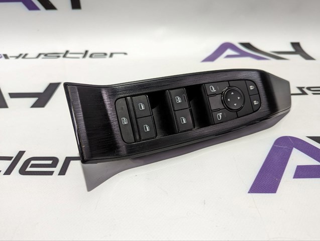 Кнопки переднего левого стекло подъемника 254016RE0C NISSAN
