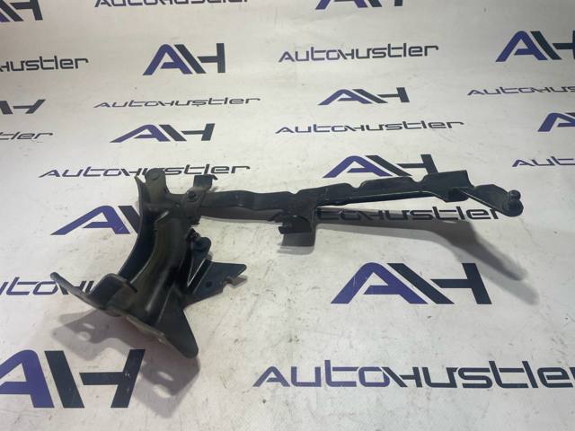 31352879 Петля капота правая купить Тернополь