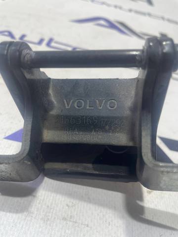 Петля третей/пятой двери 31663715 VOLVO