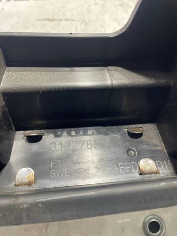 Накладка бампера заднего, верхняя защитная 32239215 VOLVO