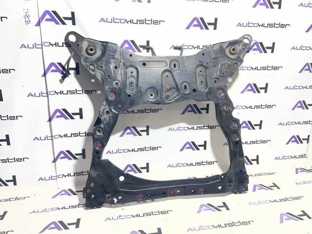Поперечина передней подвески 32268633 VOLVO