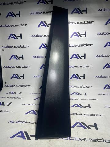 Молдинг передней правой двери 6VX66RXFAB CHRYSLER