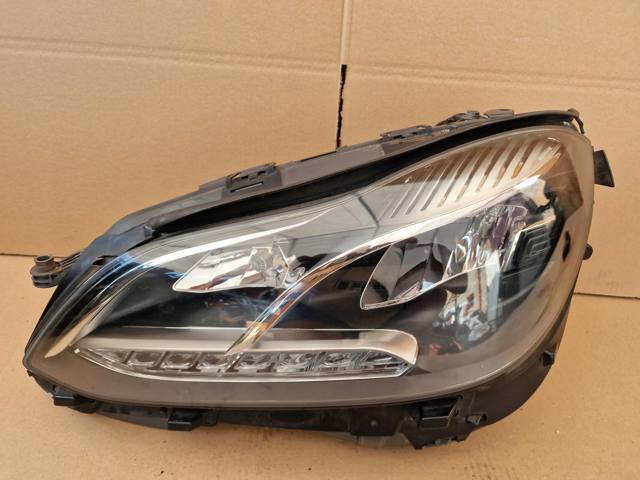 Фара левая A2128201739 MERCEDES