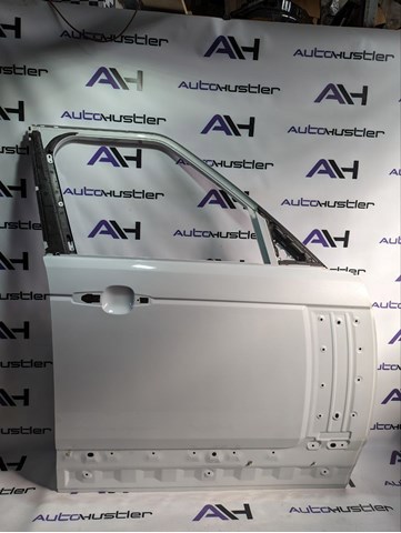 Пассажирская передняя дверь LR036399 LAND ROVER
