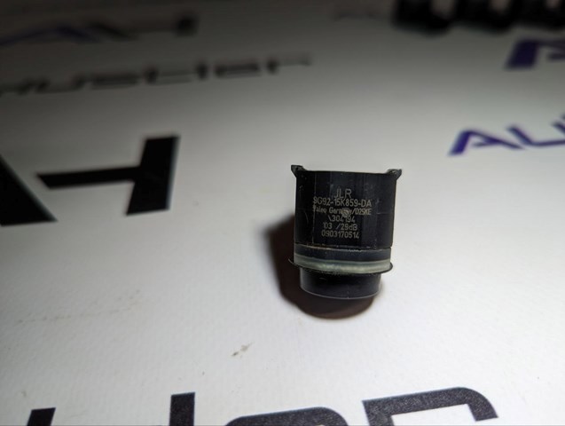 LR038084 Датчик сигнализации парковки (парктроник) передний купить Каменское