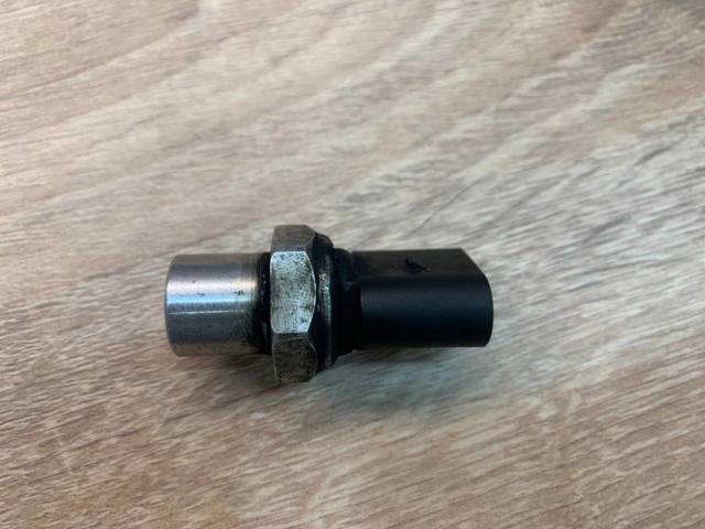 Датчик давления кондиционера Volkswagen Passat B8