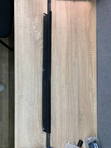 4L0853763E VAG Молдинг стекла заднего левый купить в Хмельницкий