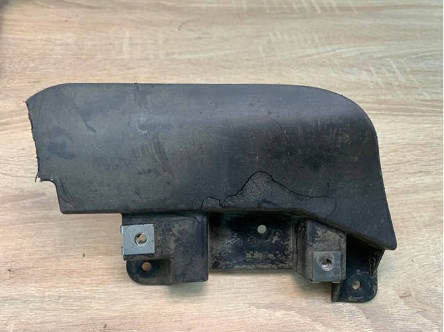 Брызговик задний, левый 4L0854815 VAG