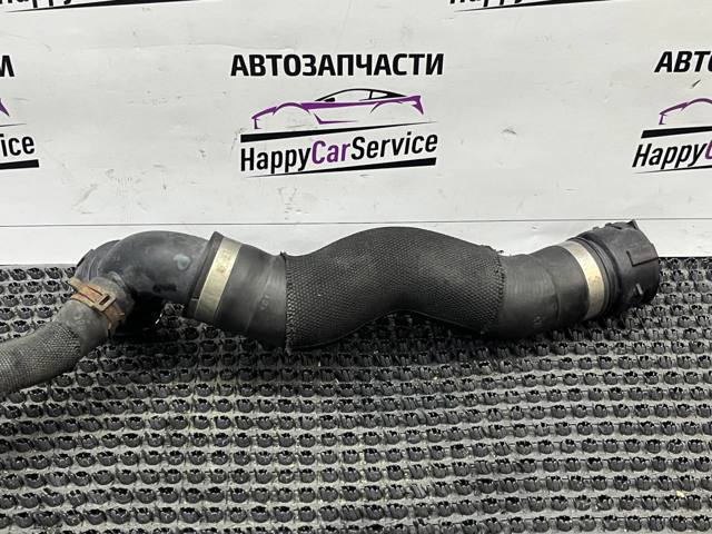 Шланг радиатора охлаждения нижний 4M0122293M VAG