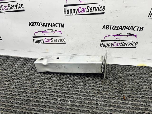 4M0802037A VAG Кронштейн усилителя переднего бампера купить в Тернополь