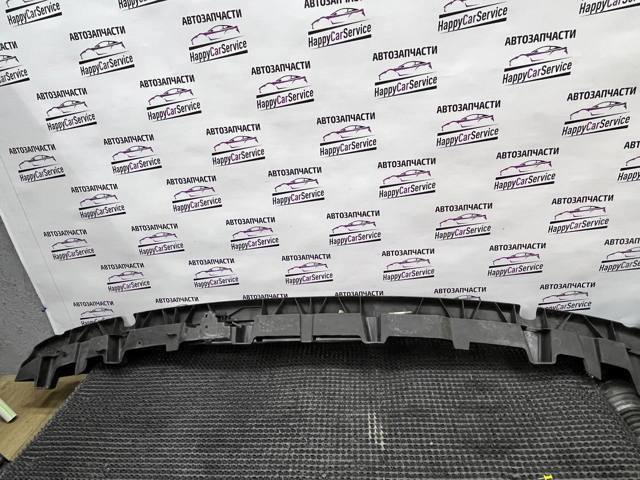 Кронштейн бампера заднего, центральный 4M0807458 VAG