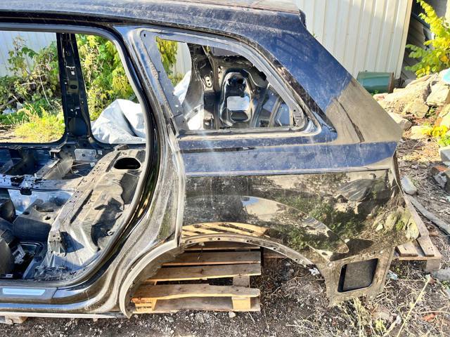 4M0809837 VAG Крыло заднее левое купить в Черновцы