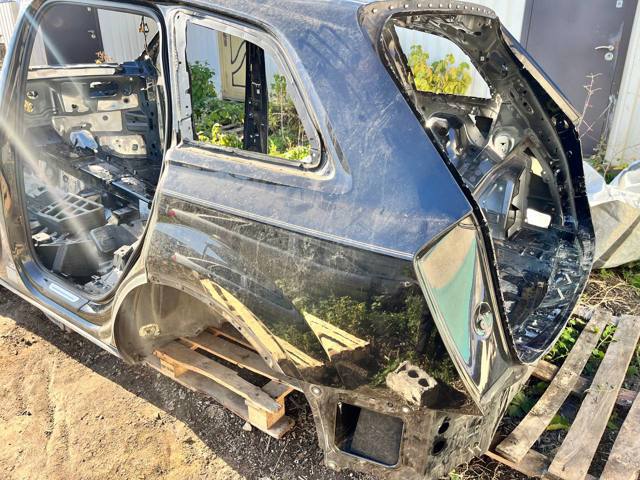 4M0809837 VAG Крыло заднее левое купить в Запорожье