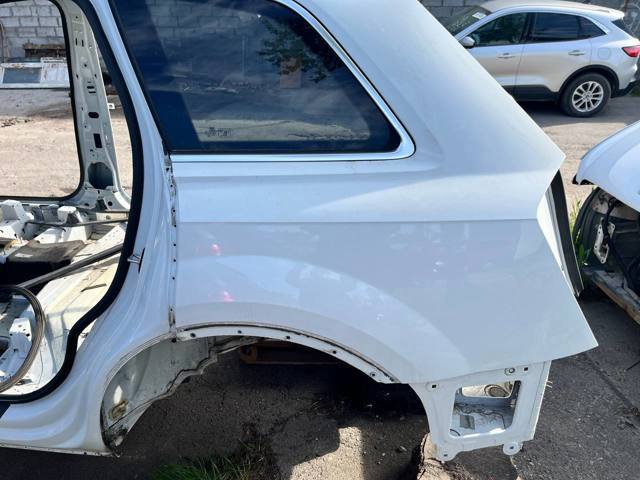 Крыло заднее левое 4M0809837 VAG