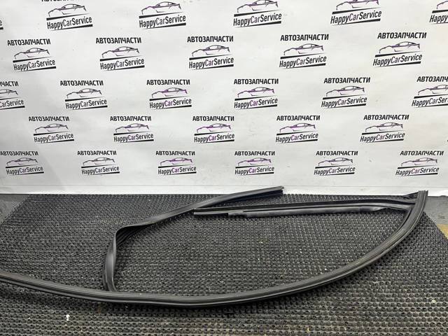 4M0837432 VAG купить в Чернигов