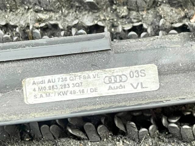 4M08532833Q7 Молдинг опускного стекла двери передней левой купить Кривой Рог