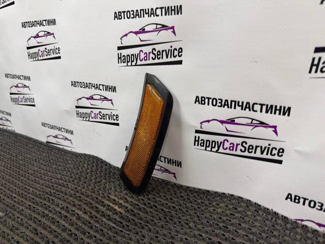 VAG 4M0945072 Габарит (указатель поворота) в бампере, правый в наличии Житомир