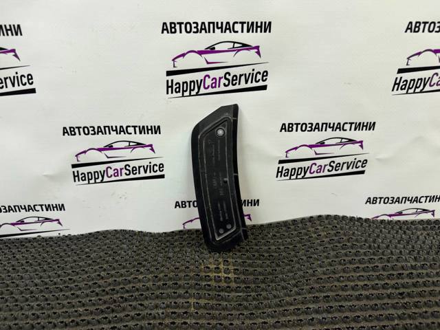VAG 4M0945072 Габарит (указатель поворота) в бампере, правый в наличии Винница
