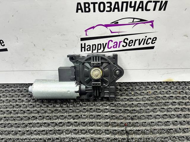 VAG 4M0959591 Мотор привода люка в наличии Львов