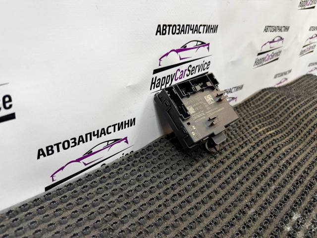 4M0959792G Блок комфорта передней двери купить Винница