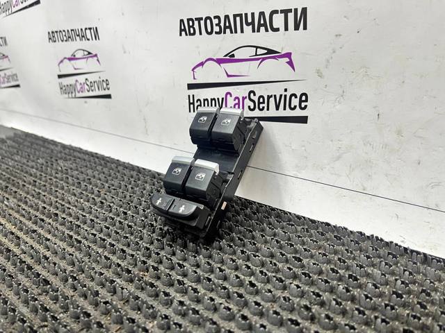 Кнопки переднего левого стеклоподъемника 4M0959851B VAG