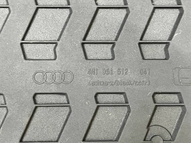4M1061512041 VAG Коврик задний, комплект из 2 шт. купить в Ужгород