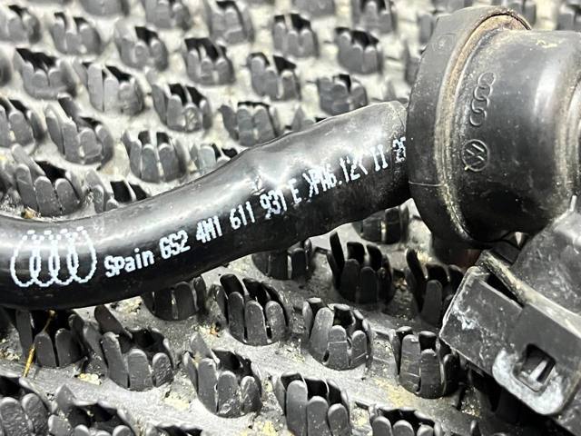 VAG 4M1611931E Трубка вакуумного усилителя тормозов в наличии Чернигов