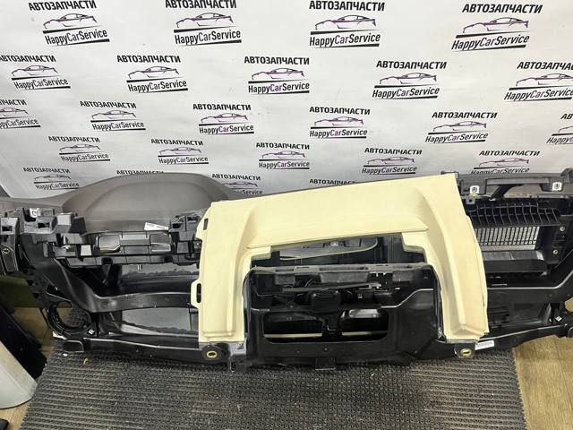 VAG 4M1857001ABGRK Панель салона передняя "торпедо" в наличии Каменское