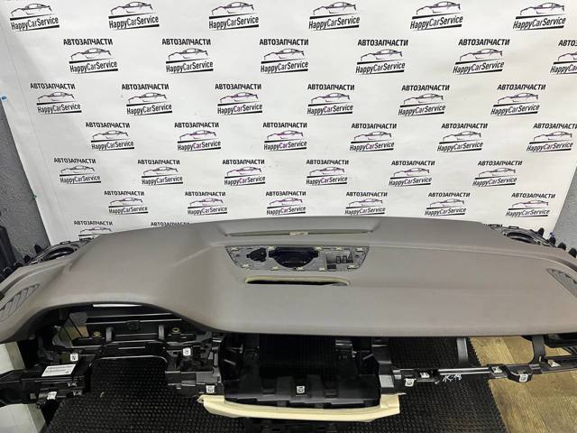 4M1857001ABGRK Панель салона передняя "торпедо" купить Ужгород