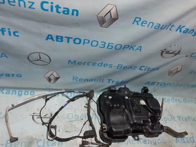 RENAULT 172A21178R Бак AD BLUE в наличии Винница