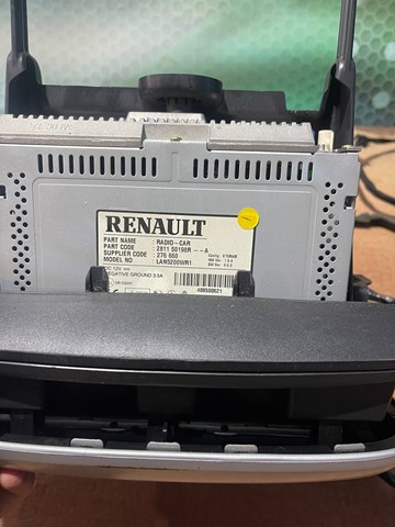 281150198R RENAULT Магнитола (радио AM/FM) купить в Житомир