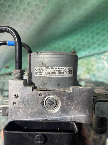 Блок управления ABS 476601418R RENAULT