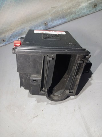9804681980 PEUGEOT Корпус блока предохранителей купить в Каменское