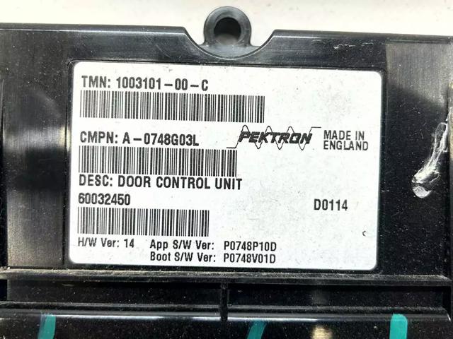 Блок комфорта передней двери 100310100C TESLA