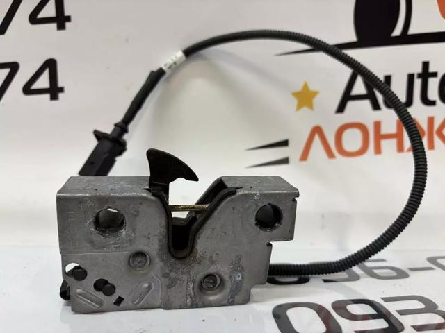 Замок капота 11B823509A VAG