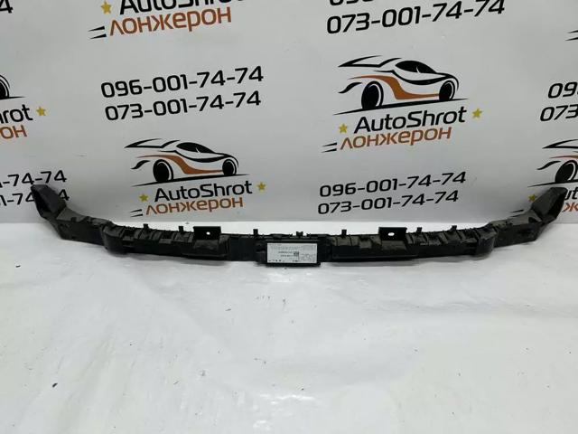 Кронштейн бампера заднего, центральный 149404500A TESLA