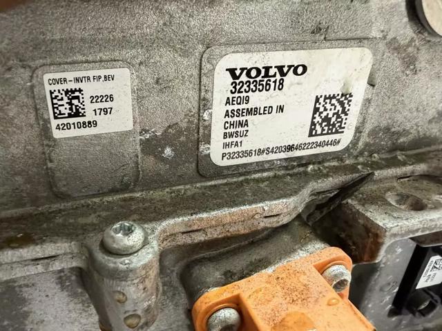 VOLVO 32335618 в наличии Павлоград