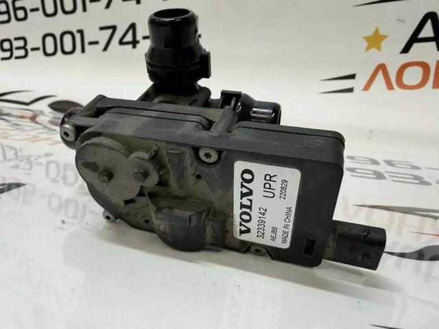 32339142 VOLVO Регулирующий клапан охлаждающей жидкости купить в Украина