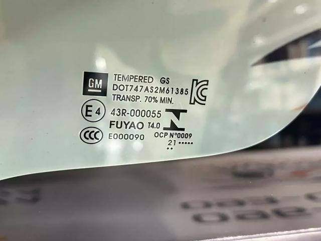 GM 42558895 Стекло-форточка двери передней левой в наличии Ужгород
