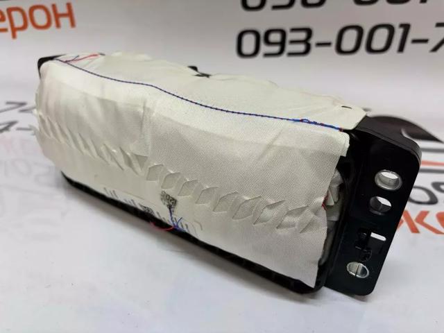 Подушка безопасности боковая 4KE880204E VAG